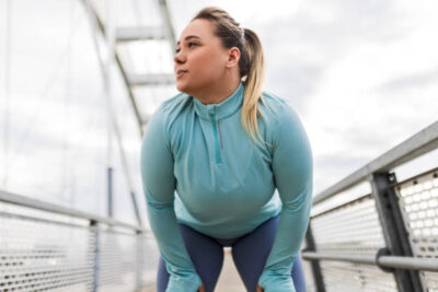 overweight woman exercising